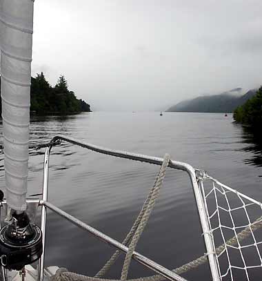 015_lochness-ligger-fremfor-oss-vaatt-og-graatt